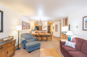 Ski-in Ski-Out Ground Floor Easy Access Ski Condo Telluride
